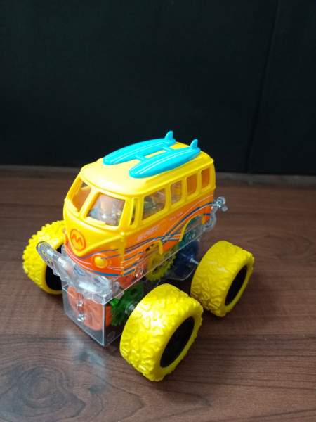 Truck Off Road Toy with Gears and lights